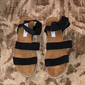 Steve Madden high top sandals